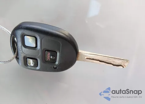 2002 Lexus Es 300 из США, поврежденный, VIN JTHBF30G925030155